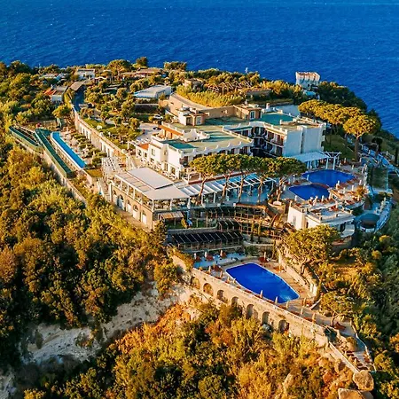 Hotel San Montano & Lacco Ameno (Isola d'Ischia)