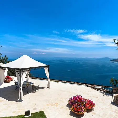 Hotel San Montano & Lacco Ameno (Isola d'Ischia)