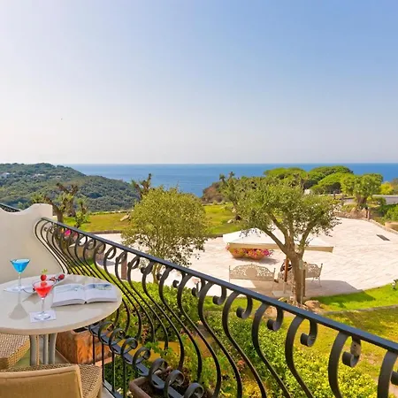 San Montano & Hotel 5*