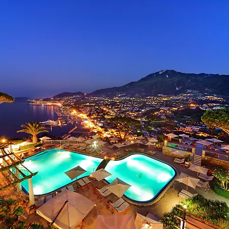 San Montano & Hotel Lacco Ameno (Isola d'Ischia)