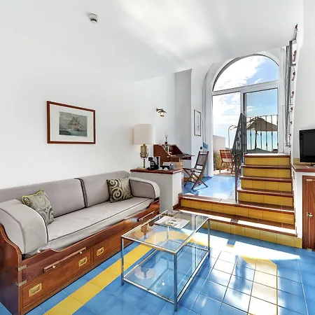 Hotel San Montano & 5*