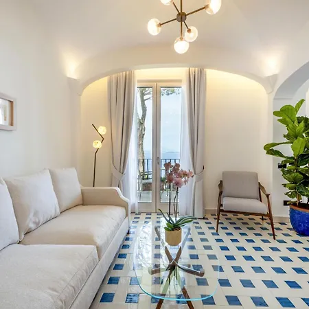 Hotel San Montano & 5*