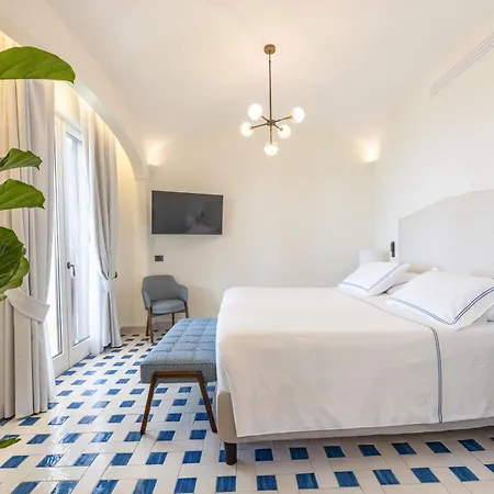 San Montano & 5* Lacco Ameno (Isola d'Ischia)