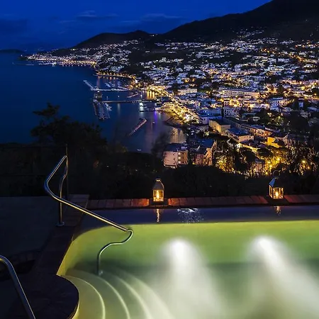 San Montano & Hotel Lacco Ameno (Isola d'Ischia)
