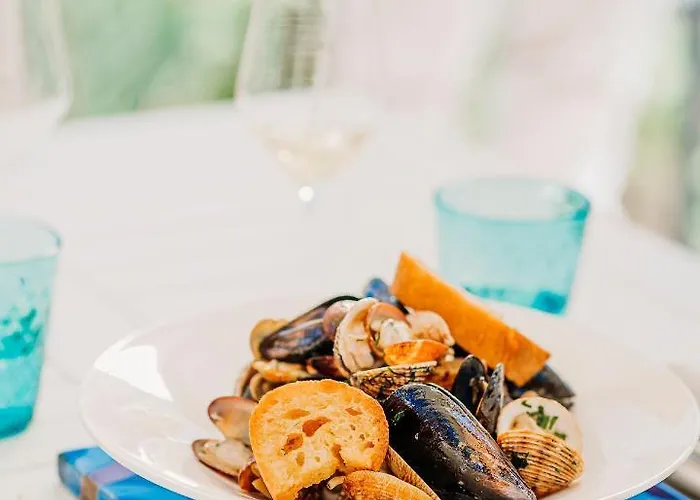 Hotel San Montano & Lacco Ameno (Isola d'Ischia)