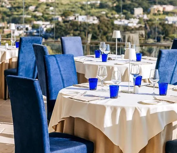 San Montano & 5* Lacco Ameno (Isola d'Ischia)