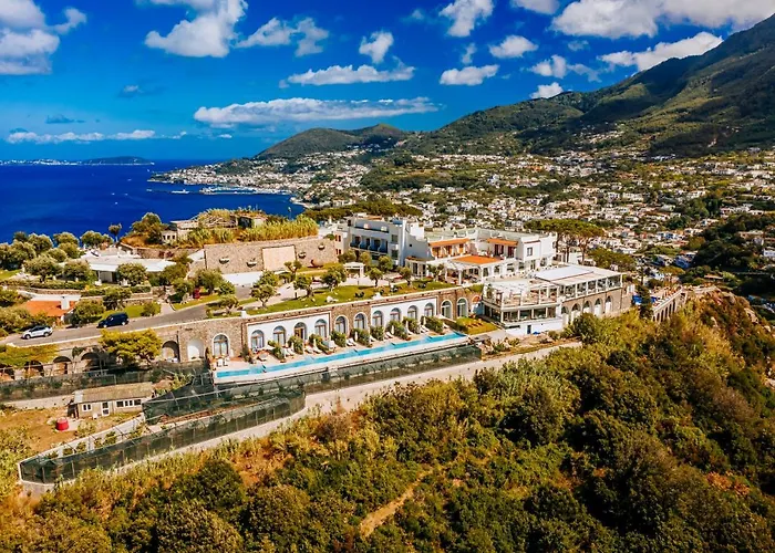 San Montano & Hotel 5*