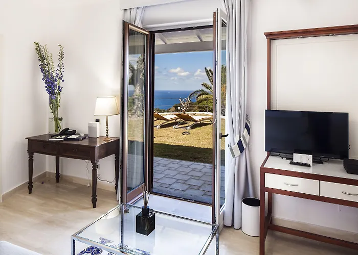 San Montano & Lacco Ameno (Isola d'Ischia)