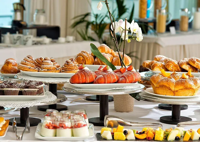 Hotel San Montano & 5*