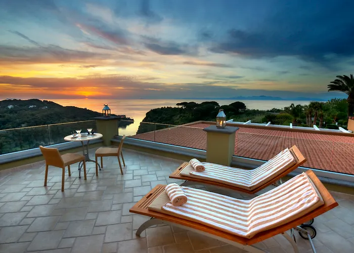 Hotel San Montano & Lacco Ameno (Isola d'Ischia)